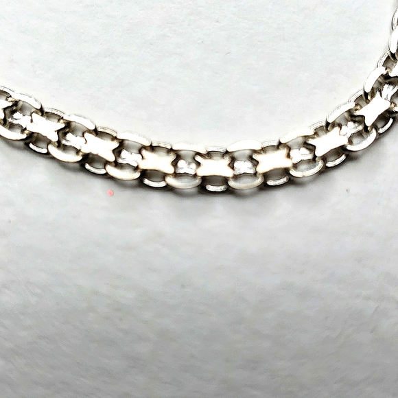 *Sterling silver chain link bracelet - Picture 3 of 3